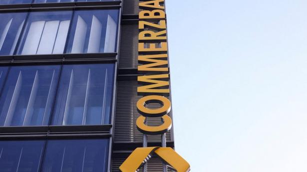 ECB-top kritiserer Tyskland for modstand mod italiensk overtagelse af Commerzbank