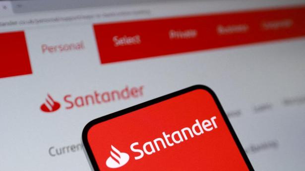 Den spanske storbank Santander har fået en god start på året og det ventes at smitte positivt af i næste kvartalsregnskab