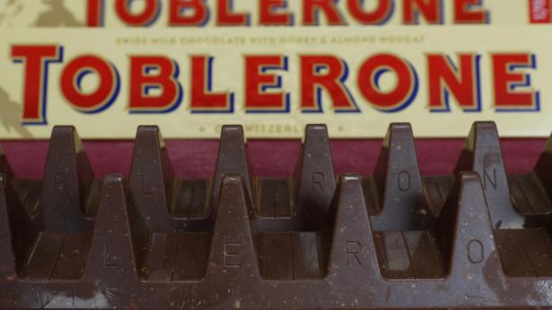 Toblerone-ejer sagsøger lille vegansk chokolade for sin form