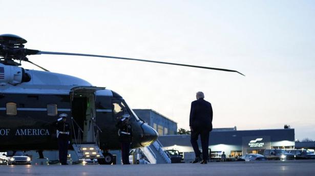Trump på vej ombord på helikopteren Marine One tidligere på måneden.