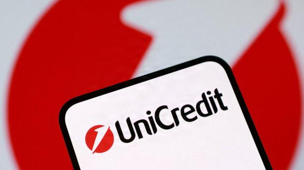 UniCredit øjer ejerandel i Commerzbank efter omstridt bud