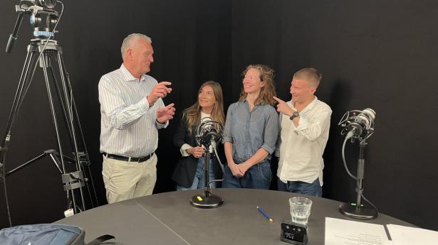 Apple 50 år: Sådan vurderer investorer aktiens fremtid