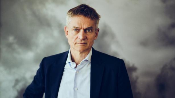 Børskæmper tvinges ud i spareplaner for at beskytte indtjeningen