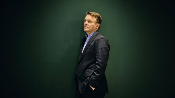 Globalconnect vil ikke både være netværksejer og internetleverandør, og derfor har koncernen netop solgt sine privatkundeforhold i to lande, forklarer adm. direktør Martin Lippert. 