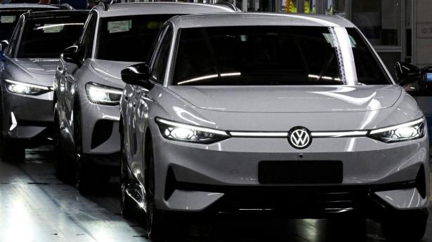 Volkswagen har rapporteret toldomkostninger på 3,6 mia. euro i USA, siden de højere satser blev implementeret, hvilket er det største slag blandt Europas bilkoncerner.