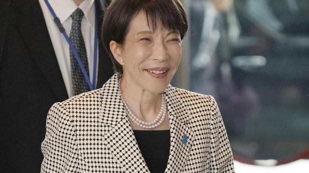 Shanae Takachis parti har fået to-tredjedeles flertal i det japanske underhus.