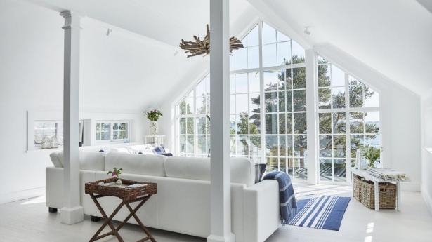 Efter deres exit ferierer tre generationer på denne luksuriøse plet