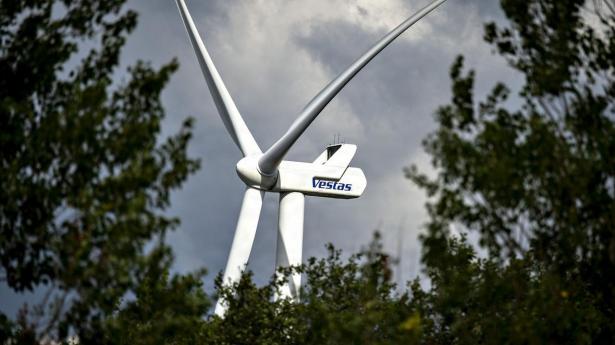 Et nyt projekt i Ukraine omfatter 21 vindmøller leveret og installeret af den danske vindmøllefabrikant Vestas samt batterilagring, der skal stabilisere Ukraines energiproduktion, lyder det fra Danmarks Eksport- og Investeringsfond (Eifo).
