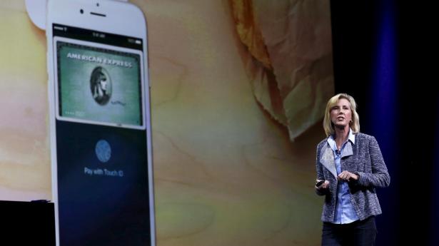 Kvinden bag Apple Pay går på pension - stort generationsskifte på vej