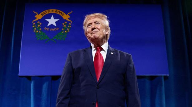 De har arbejdet med amerikansk sikkerhed i årtier. Nu ser de ildevarslende mønster hos Trump