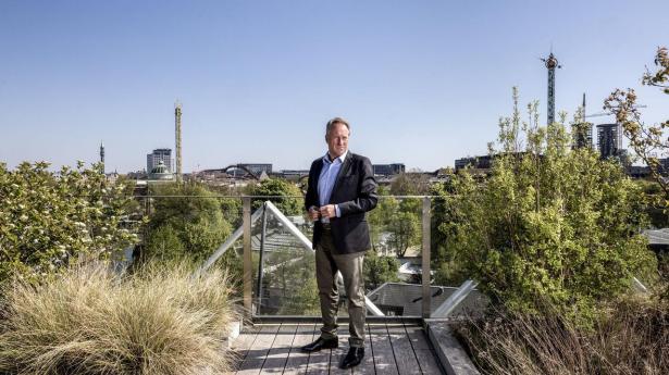 Dansk Industris topchef Lars Sandahl Sørensen kender luftfartsindustrien bedre end de fleste.   
