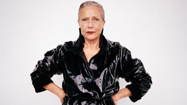 Birthe Neumann var på randen af sammenbrud. Så kom en lille tyk hund ind i billedet