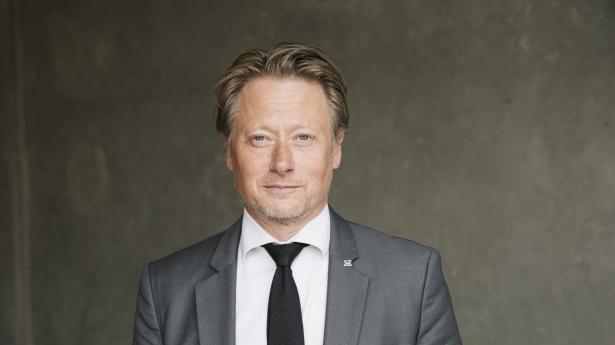 Cepos spørger, hvad min anbefaling er. Det er at holde arbejdsmarkedet varmt gennem finanspolitikken, skriver Erik Bjørsted.