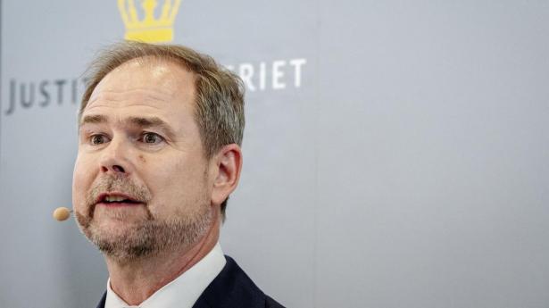 Justitsminister Nicolai Wammen bør komme med konkret handlingsplan mod et stadigt stigende antal butikstyverier.