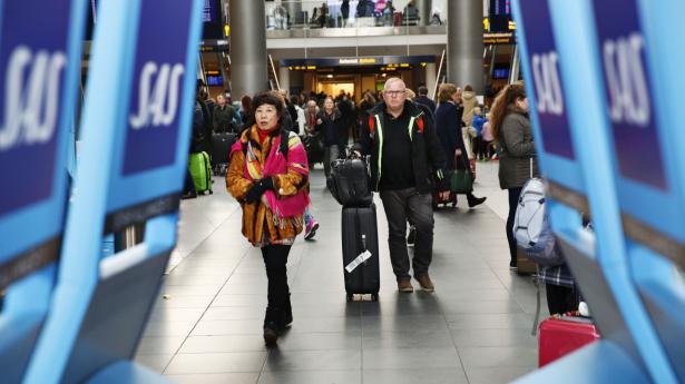 SAS-passagerer tjekker ind i terminal 3 i København. Men der bliver kamp om dem fremover. Arkivfoto: Steven Achiam