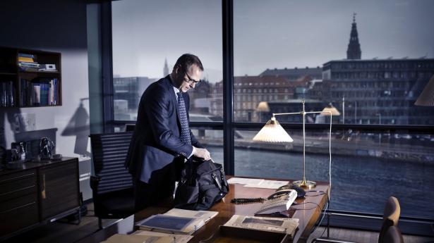 “Overser vi i vores iver for at sætte kikkerten for det ene øje, at vi i virkeligheden medvirker til at være ly for andre kræfter,” skriver Jesper Olsen, formand, Transparency International Danmark​ og Karinna Bardenfleth, næstformand, Transparency International Danmark. ​Arkivfoto: Thomas Lekfeldt/Ritzau Scanpix
