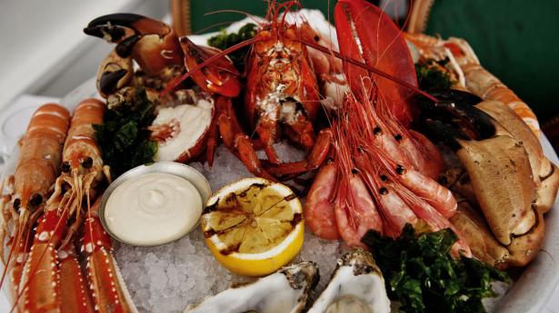 Efter Krogs Fiskerestaurant har fået ny ejer, er den vendt tilbage til at være en klassisk fiskerestaurant. Foto: Mie Hee Christensen