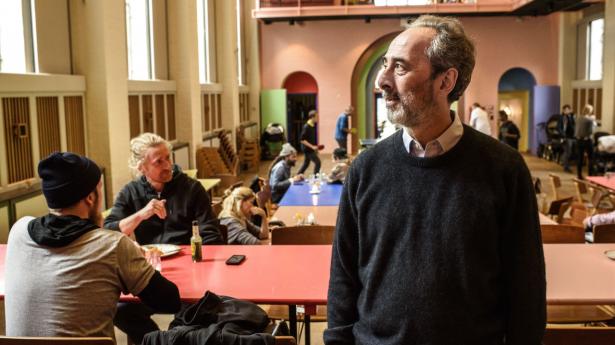 Milliardæren Lennart Lajboschitz købte i 2014 Absalons Kirke på Vesterbro i København, som han har omdannet til et moderne forsamlingshus. Arkivfoto: Niels Ahlamnn Olesen