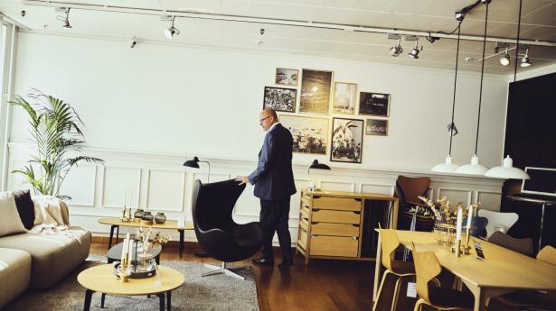 Direktør i Illums Bolighus Henrik Ypendanz er en af dem, der har oplevet, hvor meget turisterne betyder for forretningen. Arkivfoto: Thomas Nielsen