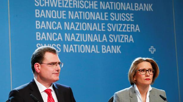 Schweiz’ nationalbank eksperimenterer med digitale penge, mens børsselskab laver blockchain-markedsplads