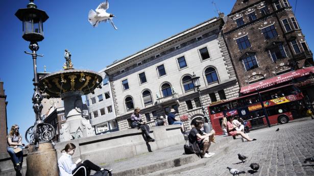 Københavns Andelskasse havde hovedsæde på anden sal på Gammel Torv 4 i det indre København. Arkivfoto: Marie Bentzon