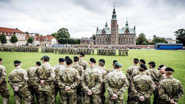 Op mod 10.000 unge mænd og kvinder kan risikere at blive tvunget i værnepligt årligt. Arkivfoto: Mads Claus Rasmussen/Ritzau Scanpix