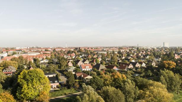 De fleste husejere behøver ikke bekymre sig om overgangen til nyt boligskattesystem. Ca. to ud af tre vil opleve faldende boligskatter. Arkivfoto: Anne Bæk/Ritzau Scanpix