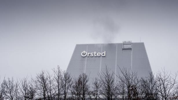 Danske kraftvarmeværker, som ’Avedøreværket’, påvirker dagens Ørsted-regnskab positivt. Derimod trækker en skuffende havvindforretning i den anden retning.
Arkivfoto: Mads Claus Rasmussen/Ritzau Scanpix