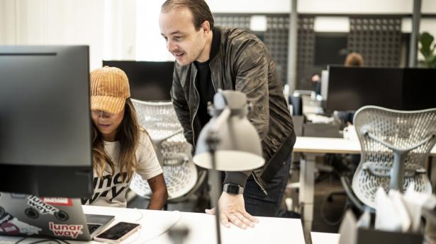 Luanr Bank, der blev etableret af iværksætter Ken Villum Klausen, hæver nu renten på almindelige konti uden binding til 1,25 pct., mens de fleste andre banker kun giver en højere rente end nul, hvis du binder dine penge i flere måneder. Arkivfoto: Asger Ladefoged/Ritzau Scanpix