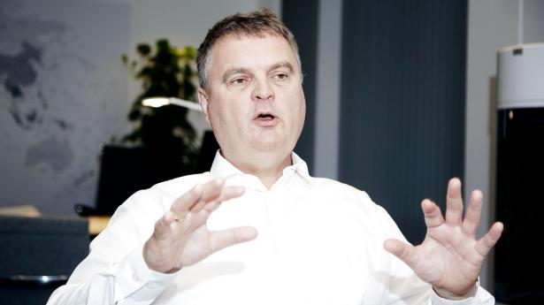 Greenpeace har på det seneste anklaget Danish Crown for greenwashing. Det afviser topchef Jais Valeur: “Vil kritikkerne ikke dialog men retssag, så må vi jo tage den,” siger han. Arkivfoto: H.C. Jacobsen