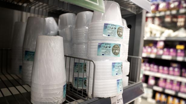 Brugen af plastik er blevet reguleret 731 gange på globalt plan de seneste ti år. For eksempel i form af EU’s forbud mod engangsplastik fra 2021. Arkivfoto: Ida Guldbæk Arentsen/Ritzau Scanpix
