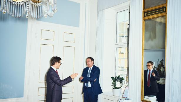 Danske Bank adm. direktør Chris Vogelzang og kreditchef Carsten Egeriis erkender, at der kan dukke nye uheldige sager op for banken. Arkivfoto: Thomas Nielsen