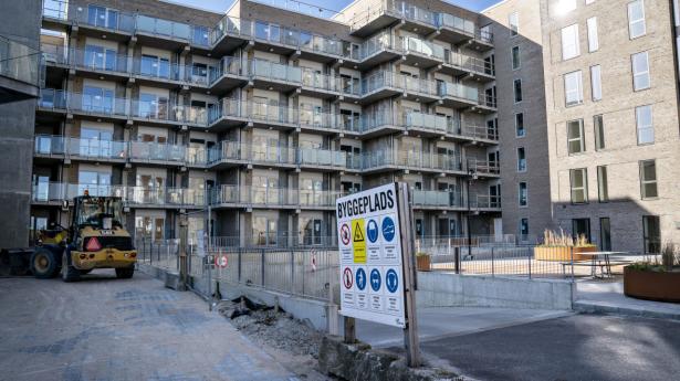 Byggeriet er en af de brancher der blive hårdest ramt af de stigende renter og det er også i byggeriet der forventes størst stigende ledighed.
Arkivfoto:  Henning Bagger