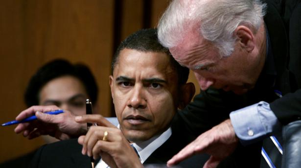 USA's tidligere præsident Barack Obama og Joe Biden som nu stiller op til præsidentvalget for demokraterne. Arkivfoto: Jason Reed/Reuters/Ritzau Scanpix