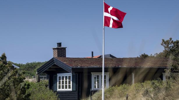 Coronakrisen har for alvor sat skub på, at lederne lader medarbejderne arbejde på distancen, f.eks. fra sommerhuset, lyder det fra Lederne. Arkivfoto: John Randeris/Ritzau Scanpix