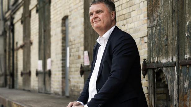 Danish Crowns topchef Jais Valeur kalder det nærmest vanvittigt, at grisekød kan koste så lidt, når alt andet er steget. Arkivfoto: Mathias Svold/Ritzau Scanpix