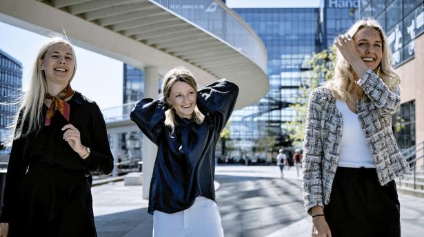 Camilla Falkenberg, Emma Due Bitz og Anna-Sophie Hartvigsen har med deres læringsplatform Female Invest et mål om at skabe finansiel lighed. Arkivfoto: Steven Achiam