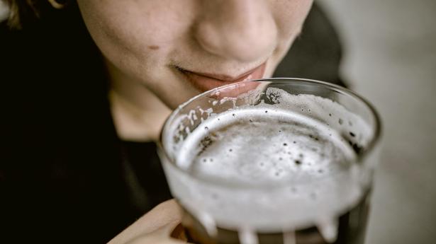 Flere store bryggerier har rettet fokus mod de procentfri alternativer til drikkevarer med alkohol. Arkivfoto: Steven Achiam