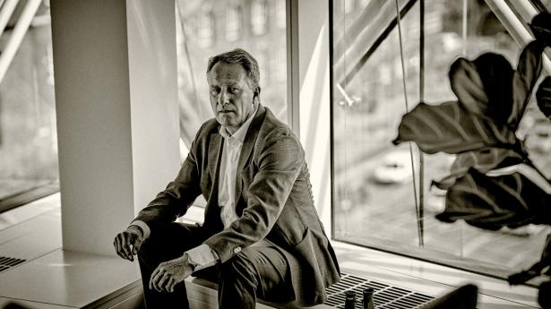 "Det er positivt, at det kan normalisere sig. Det er den positive historie. Den negative historie er, at det lynhurtigt kan gå den anden vej," siger Lars Sandahl Sørensen. Foto: Steven Achiam
