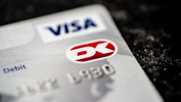 Danske Bank har som den første bank i Danmark valgt at lægge dankortet ind i den fremadstormende betalings app, Apple Pay. Arkivfoto: Emil Helms/Ritzau Scanpix