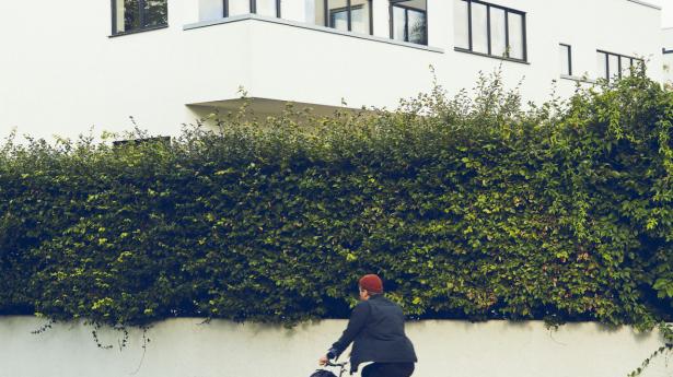 Regeringen overvejer at forhøje tinglysningsafgiften for boliger til mere end 5 mio. kr. Arkivfoto: Thomas Nielsen