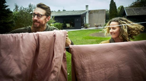 Niels og Bolette Berg Kjær er flyttet i sommerhus i Vordingborg Kommune. Foto: Magnus Møller
