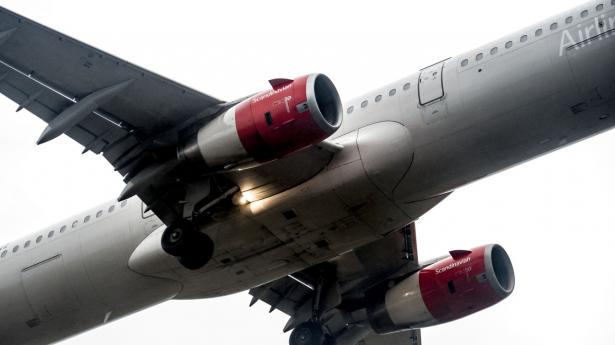 Danskerne købte massivt op i aktiemarkedet i 2020, blandt andet i de coronaramte nordiske flyaktier. Arkivfoto: Mads Claus Rasmussen/Ritzau Scanpix