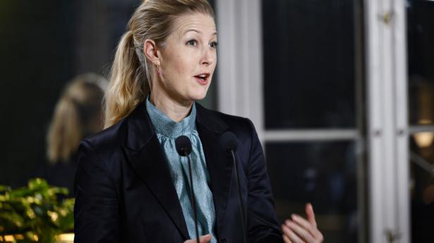 Sofie Carsten Nielsen (R) har fremhævet, at et samarbejde kan skabe større fremskridt. Foto: Philip Davali/Ritzau Scanpix