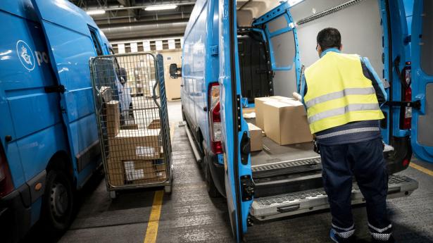 Selvom 80 pct. af kunderne ønsker at få leveret deres varer samme dag, som de køber dem, der det kun kun fire pct. af danske retailers, som tilbyder denne service. Arkivfoto: Mads Claus Rasmussen/Ritzau Scanpix