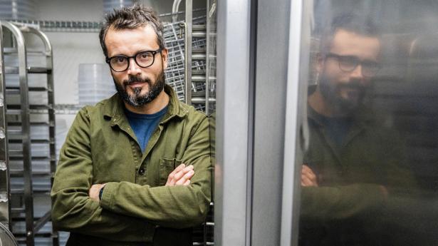 Christian Puglisi står bl.a. bag den kendte danske restaurant Relæ, der nåede at få en michelinstjerne, inden den danske kok med italienske rødder valgte at lukke restauranten i 2020. Arkivfoto: Søren Bidstrup/Ritzau Scanpix