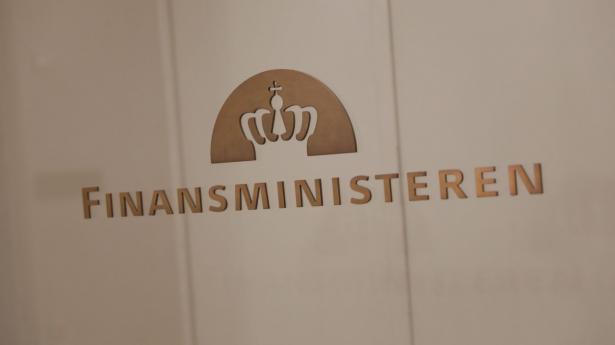 Finansministeriet kunne i 2017 fejre, at Danmark ikke længere havde statsgæld i udlandet. Men det blev der lavet om på under corona-pandemien. Arkivfoto: Olafur Steinar Gestsson/Ritzau Scanpix