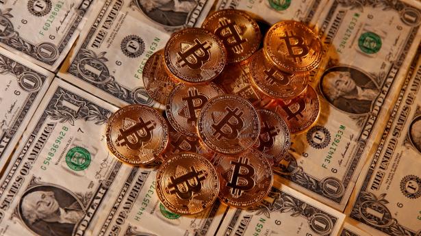 "En række centralbanker i Europa, USA og Asien er i færd med at udvikle en ny slags penge – digitale valutaer – der meget vel kan blive en realitet inden for nogle år," skriver Jens Nærvig Pedersen, senioranalytiker, Danske Bank. Arkivfoto: Dado Ruvic/Reuters/Ritzau Scanpix