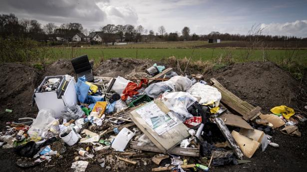 Netop nu forhandler regeringen og Folketingets partier nye EU-regler for håndtering af emballageaffald. Arkivfoto: Mads Claus Rasmussen/Ritzau Scanpix