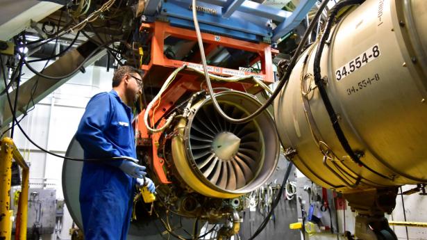 En jetmotor bliver testet hos Honeywell Aerospace i Phoenix, Arizone. Arkivfoto: Staff/Reuters/Ritzau Scanpix